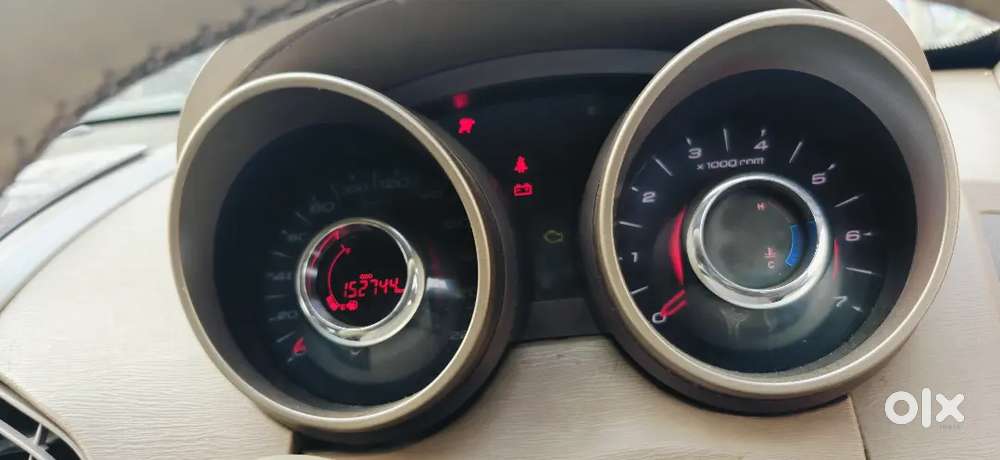 Mahindra Xuv500 2015 Diesel 152000 Km Driven