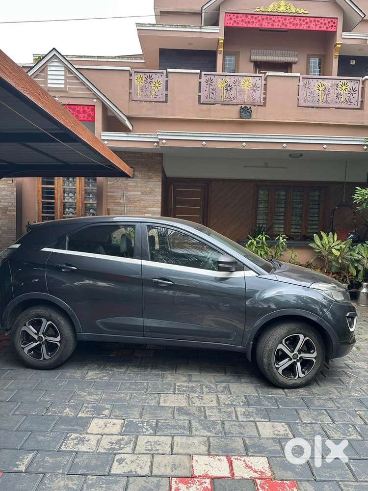 Tata Nexon 2019 Diesel 72000 Km Driven
