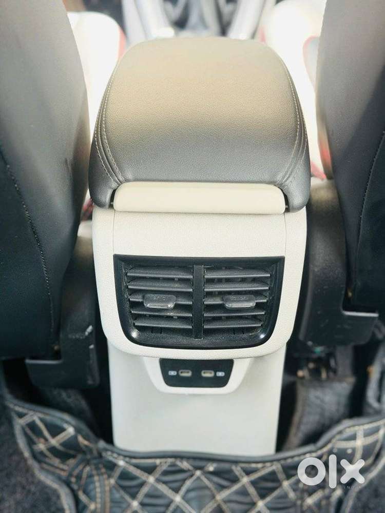 Volkswagen Taigun Gt Plus 1.5 Tsi Dsg, 2022, Petrol