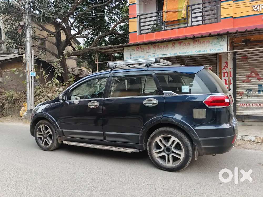 Rare 2019 Tata Hexa Xt 4x2 Manual - Arizona Blue  Premium Suv