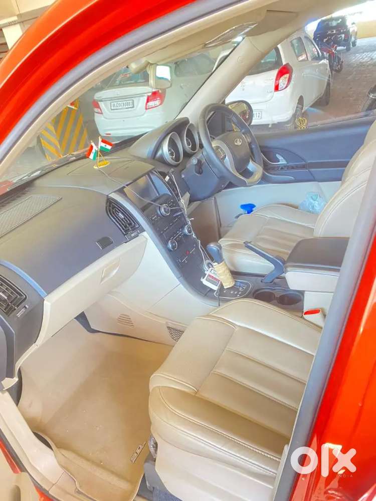 Mahindra Xuv500 2017 Diesel 38000 Km Driven