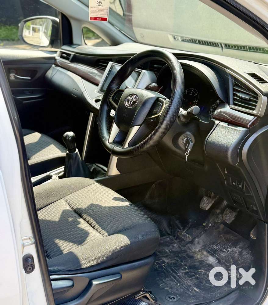 Toyota Innova Crysta 2.4 G Mt, 2017, Diesel