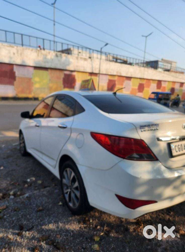 Hyundai Verna Transform 1.6 Vtvt, 2015, Petrol