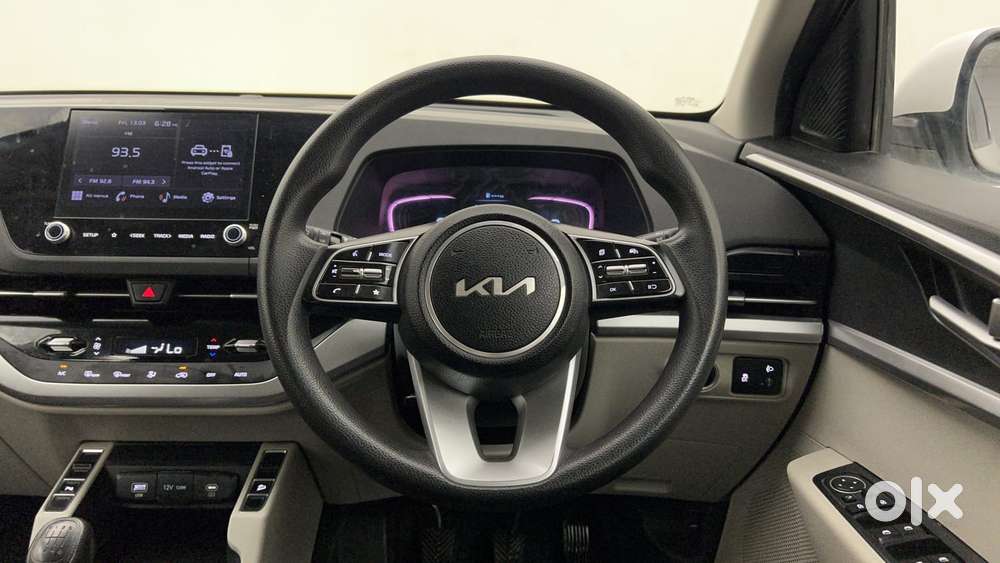 Kia Carens 1.4 Prestige Plus Turbo 7 Str, 2022, Petrol