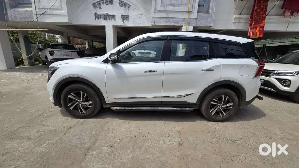 Mahindra Xuv700 Diesel Ax5 At 2024