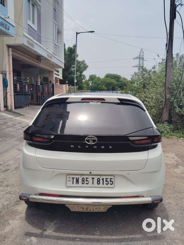 Tata Altroz 1.2 Xe, 2023, Petrol