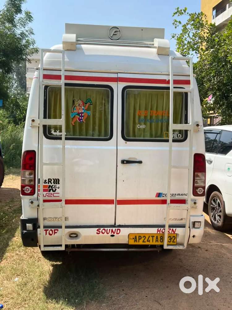 Force Motors Trax 2011 Ac