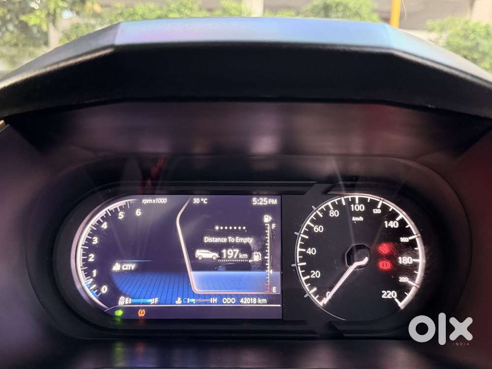 Tata Safari 2.0 Xz Plus Dark Edition, 2024, Diesel