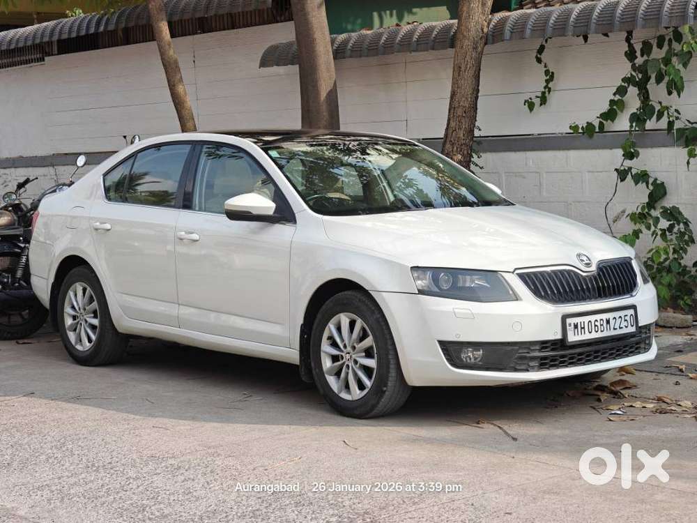 Skoda Octavia 2.0 Tdi Style Plus At, 2015, Diesel