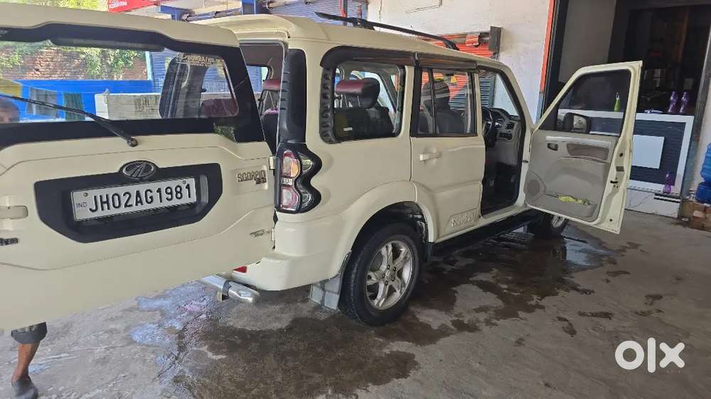 Mahindra Scorpio 2015 Diesel 79858 Km Driven