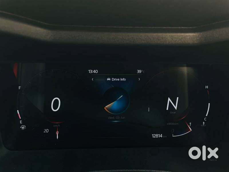 Mahindra Xuv300 W8 Diesel, 2024, Diesel