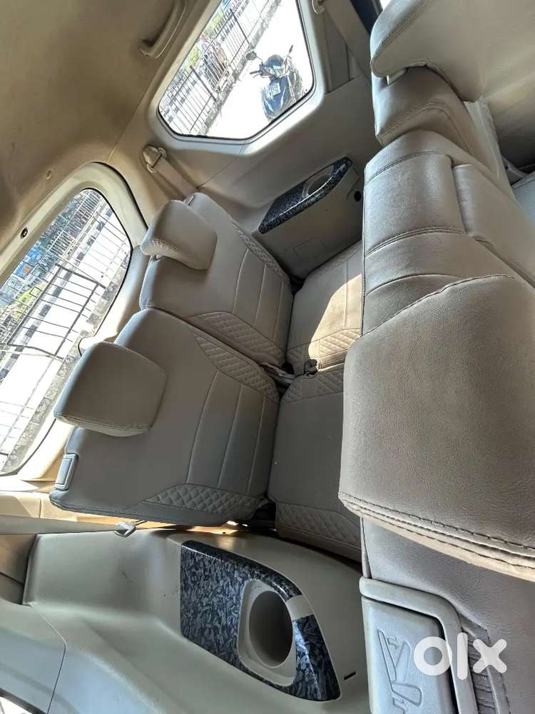 Maruti Suzuki Ertiga Vxi 2023