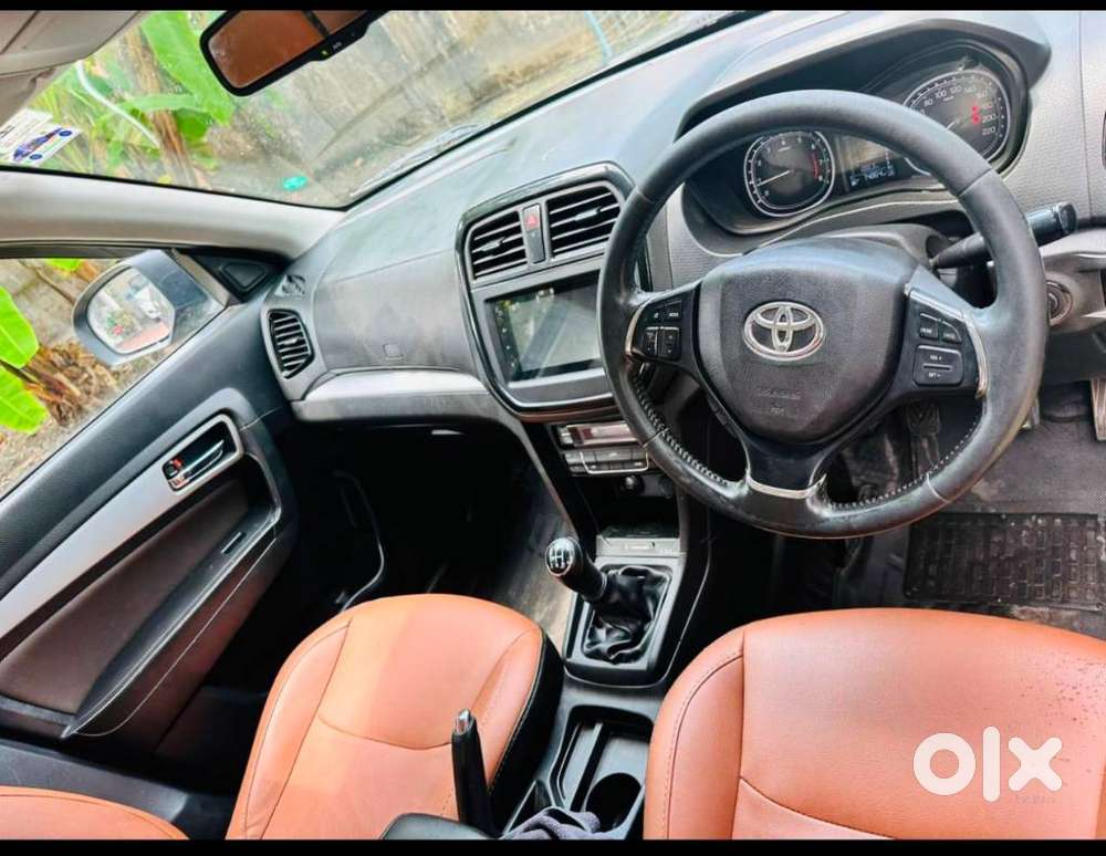 Toyota Urban Cruiser Cruiser Premium, 2021, Petrol