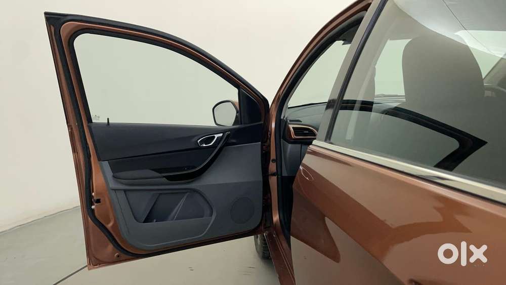 Tata Tigor 1.2 Revotron Xz Option, 2017, Petrol