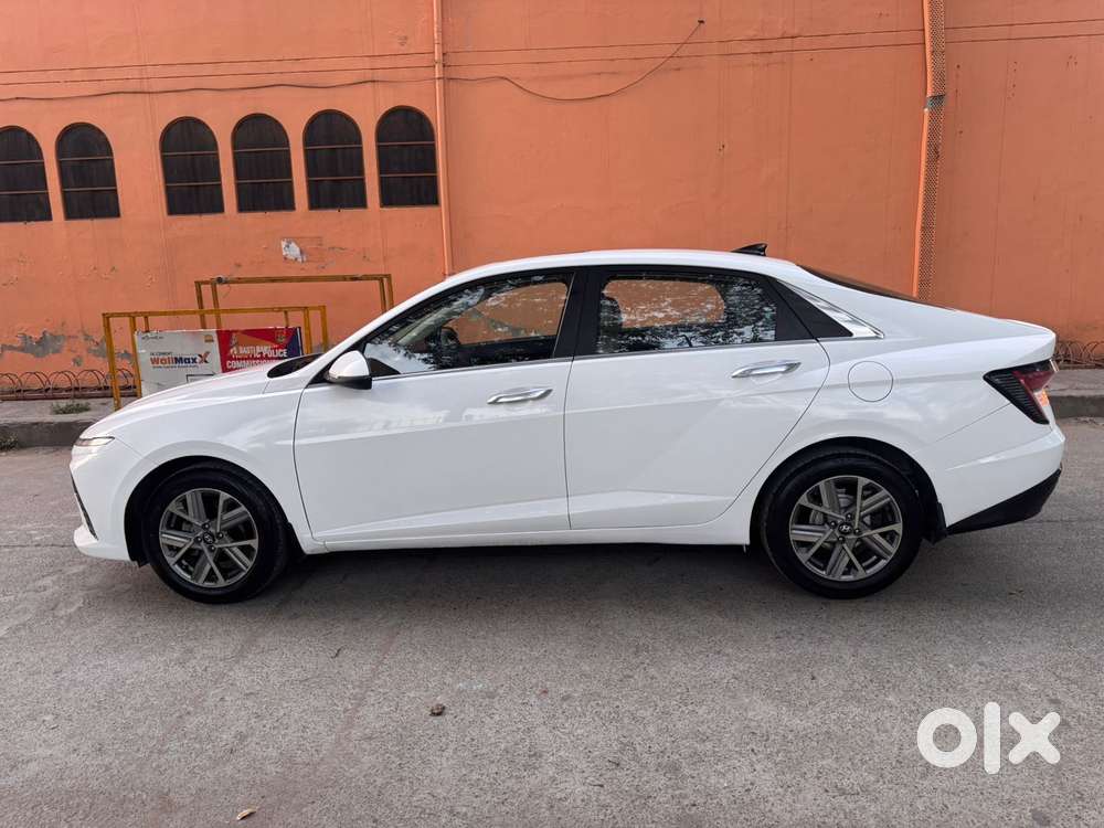 Hyundai Verna 1.5 Sx Petrol Mt, 2023, Petrol