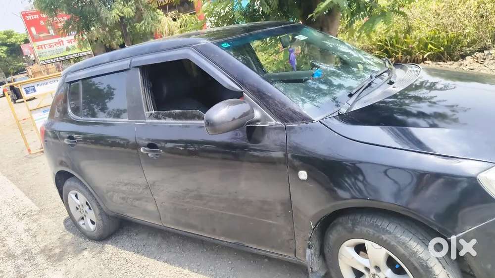 Skoda Fabia 2010 Petrol 86000 Km Driven