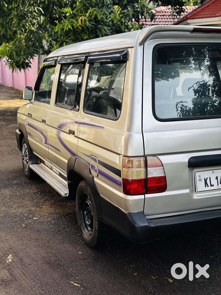Toyota Qualis Gs G8, 2003, Diesel
