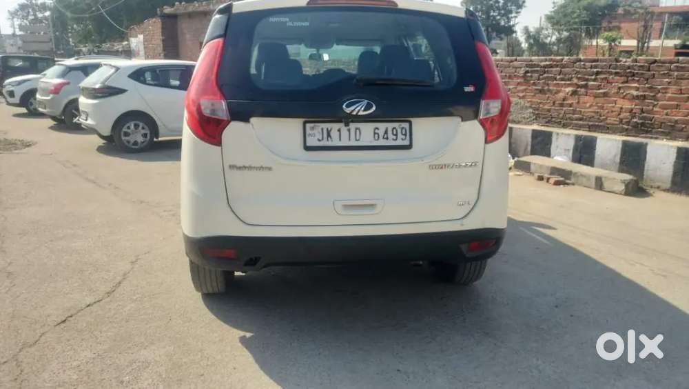 Mahindra Marazzo 2019 Diesel 70000 Km Driven