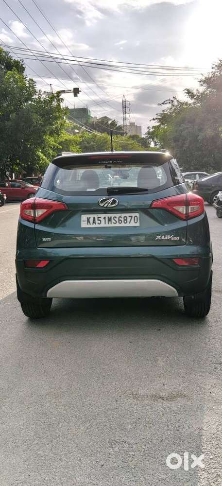 Mahindra Xuv300 W8, 2022, Petrol