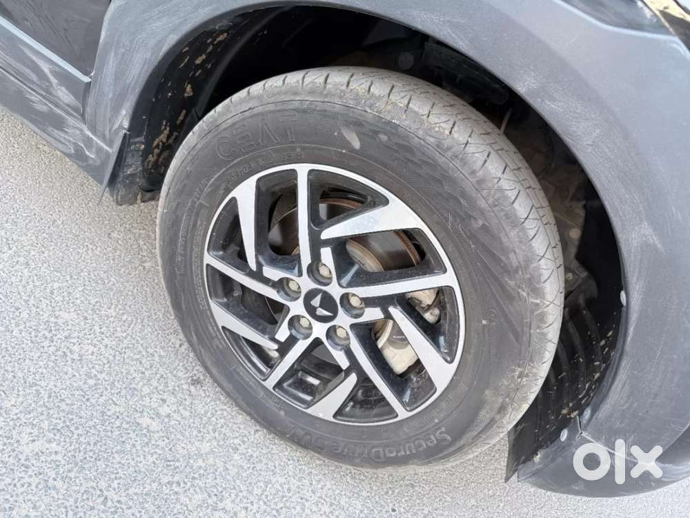 Mahindra Xuv 3xo Ax5 Ds Mt, 2024, Diesel