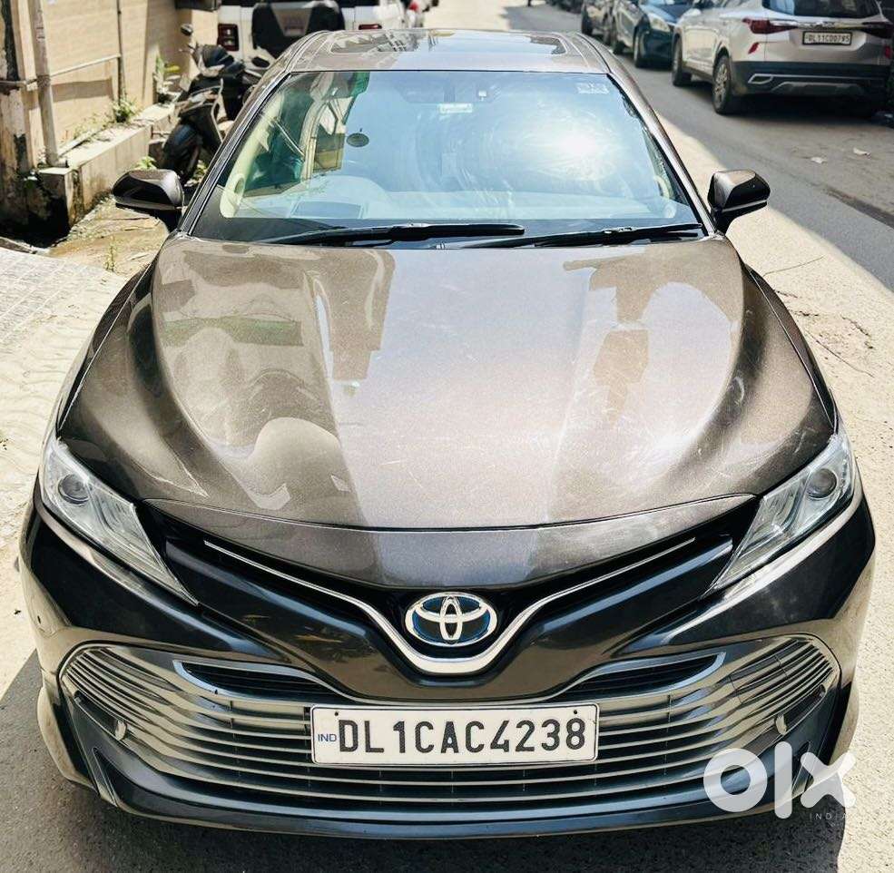 Toyota Camry Hybrid, 2020, Petrol
