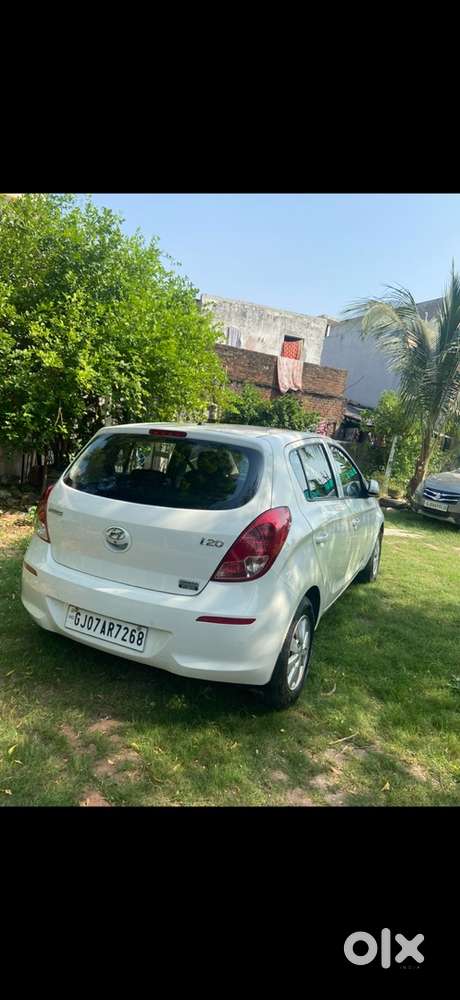 Hyundai I20 2012 Cng & Hybrids Well Maintained