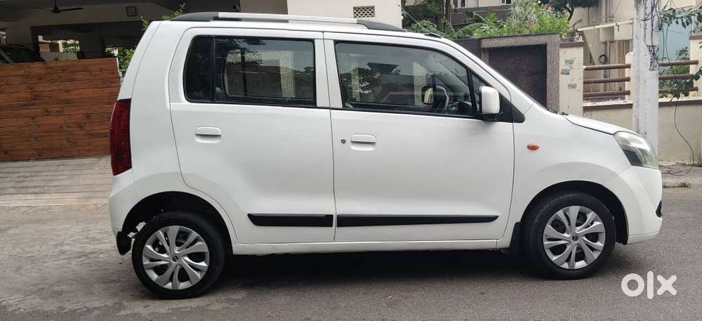 Maruti Suzuki Wagon R Vxi 1.0, 2012, Petrol