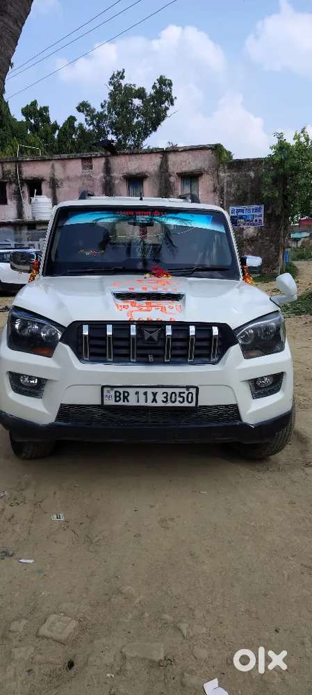 Mahindra Scorpio Classic 2016 Diesel Manual