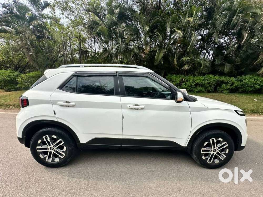 Hyundai Venue S (o) 1.0 Turbo Mt, 2022, Petrol