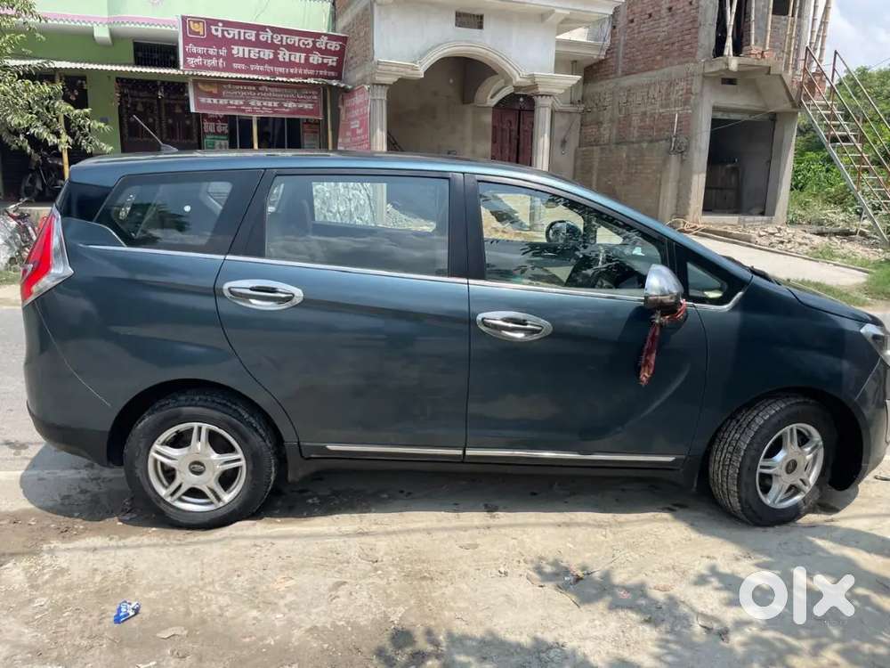 Mahindra Marazzo 2019 Diesel 95000 Km Driven