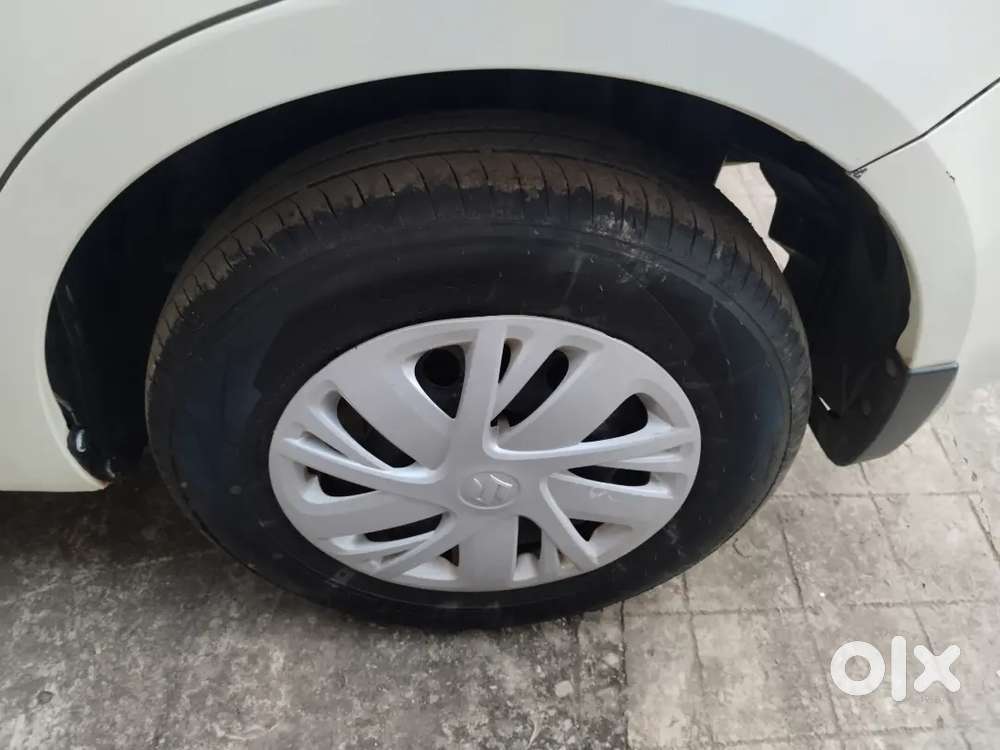 Maruti Suzuki Swift Dzire 2015