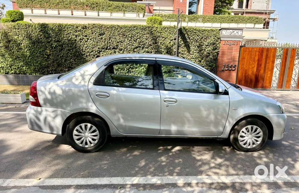 Toyota Etios, 2016
