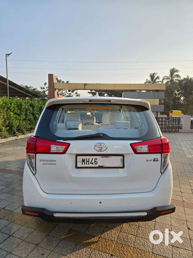 Toyota Innova Crysta 2.4 G Mt, 2016, Diesel