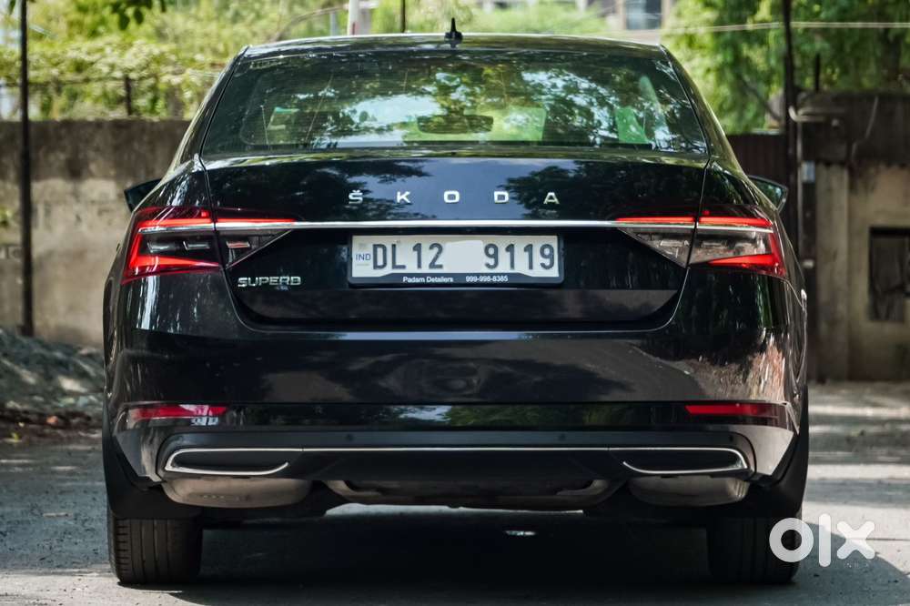 Skoda Superb L&k 2.0 Tdi At, 2023, Petrol