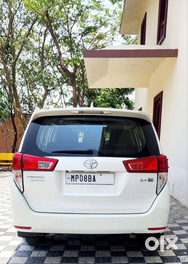 Toyota Innova Crysta 2.4 Vx Mt 8s, 2018, Diesel