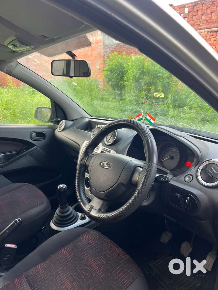 Ford Figo 2011 Diesel 76000 Km Driven