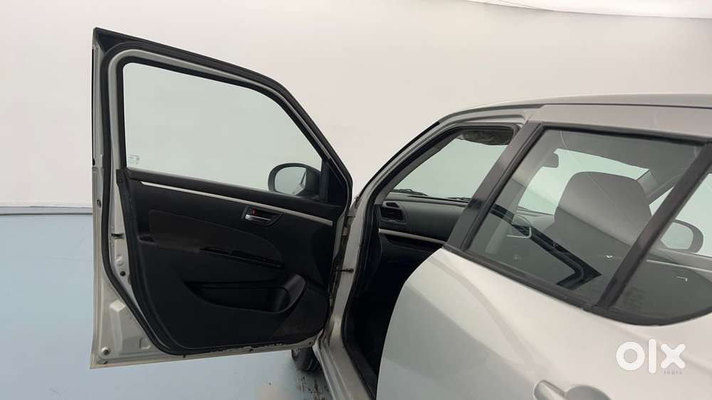 Maruti Suzuki Swift Vvt Vxi, 2012, Petrol