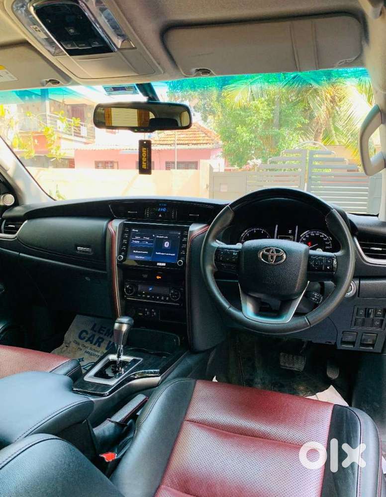 Toyota Fortuner Legender 4x2 At 2.8, 2023, Diesel