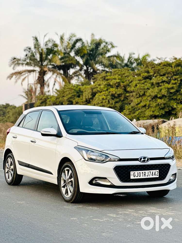 Hyundai Elite I20 Sportz (o) 1.4, 2015, Diesel