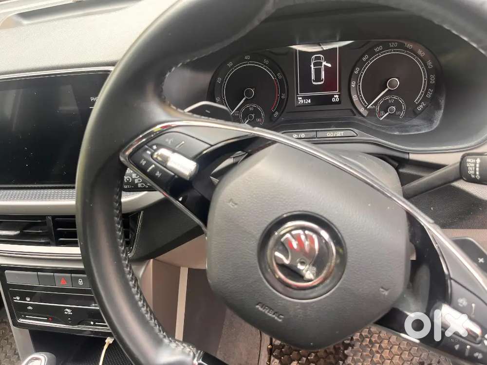 Skoda Kushaq 2023 Petrol Well Maintained, 29000km Driven