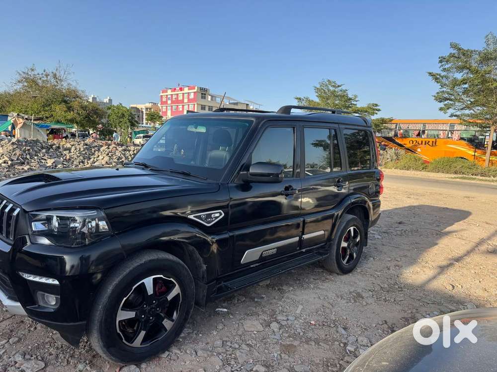 Mahindra Scorpio Classic 2.2 S Mt 7 Str, 2023, Diesel