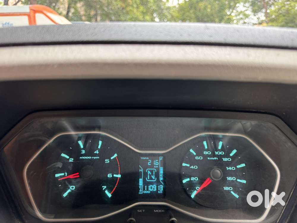 Mahindra Scorpio S10 7 Seater, 2016, Diesel