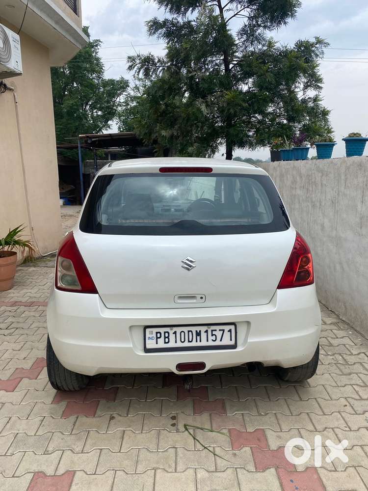 Maruti Suzuki 2011 Car