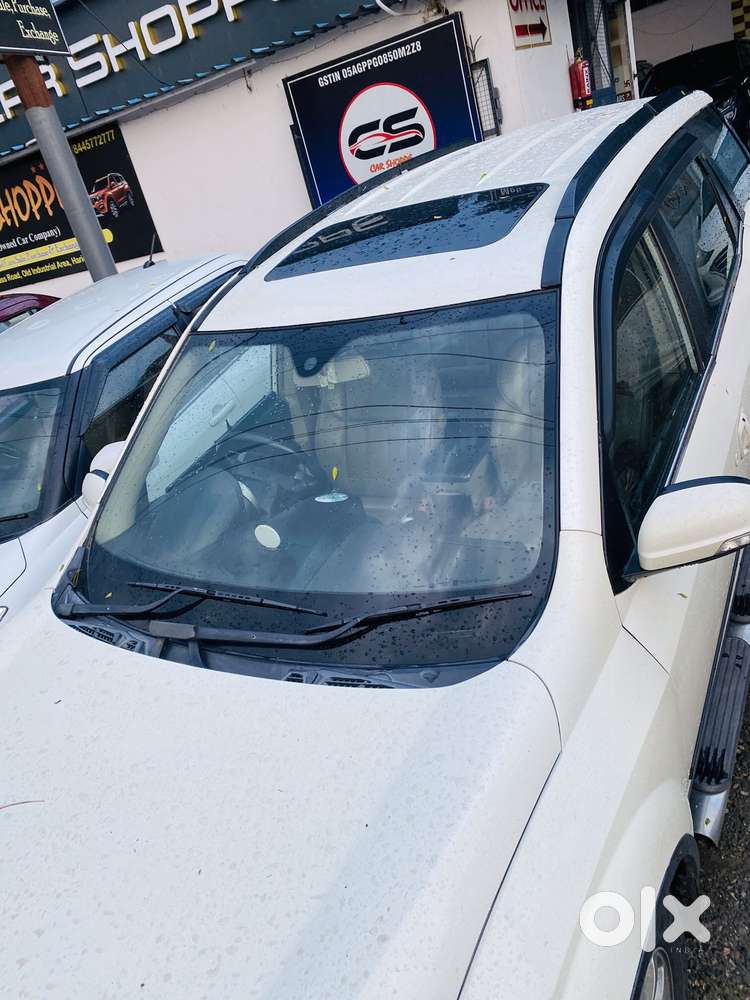 Mahindra Xuv500 2.2 W10 Sportz Edition Mt, 2016, Diesel