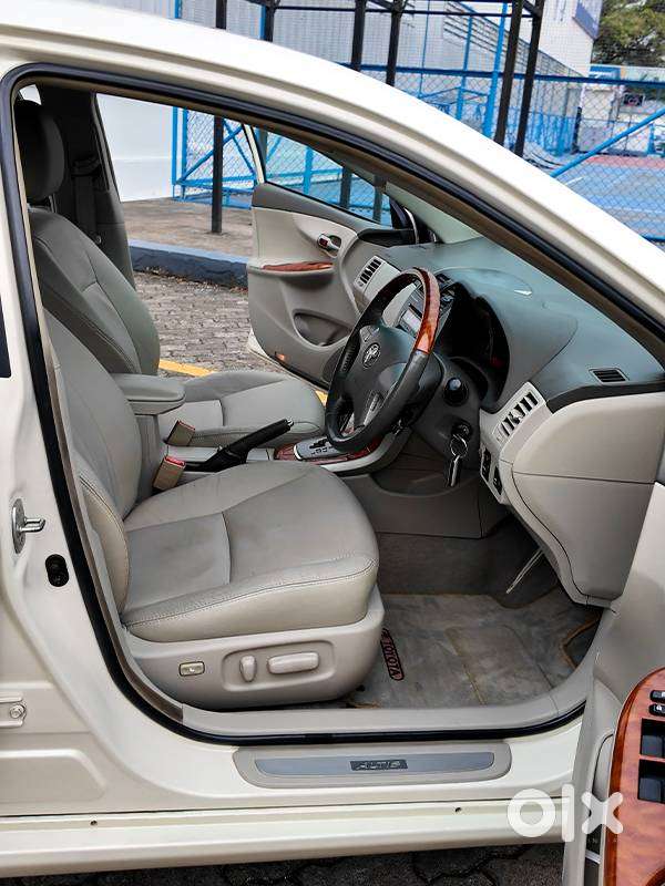 Toyota Corolla 1.8 V Automatic