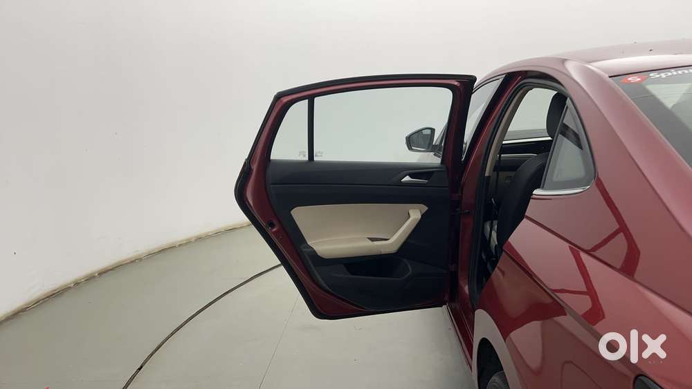 Volkswagen Virtus 1.0 Topline Tsi At, 2022, Petrol