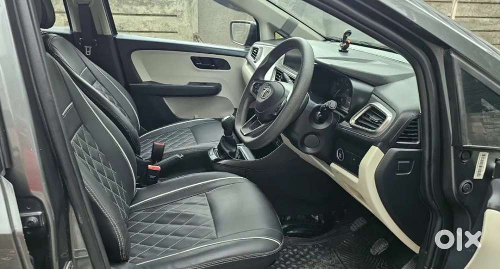 Tata Altroz 1.2 Xt, 2022, Petrol