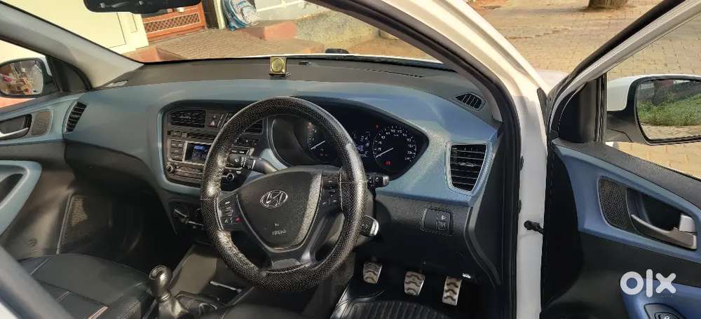 Hyundai I20 Active 2016 Petrol 65000 Km Driven