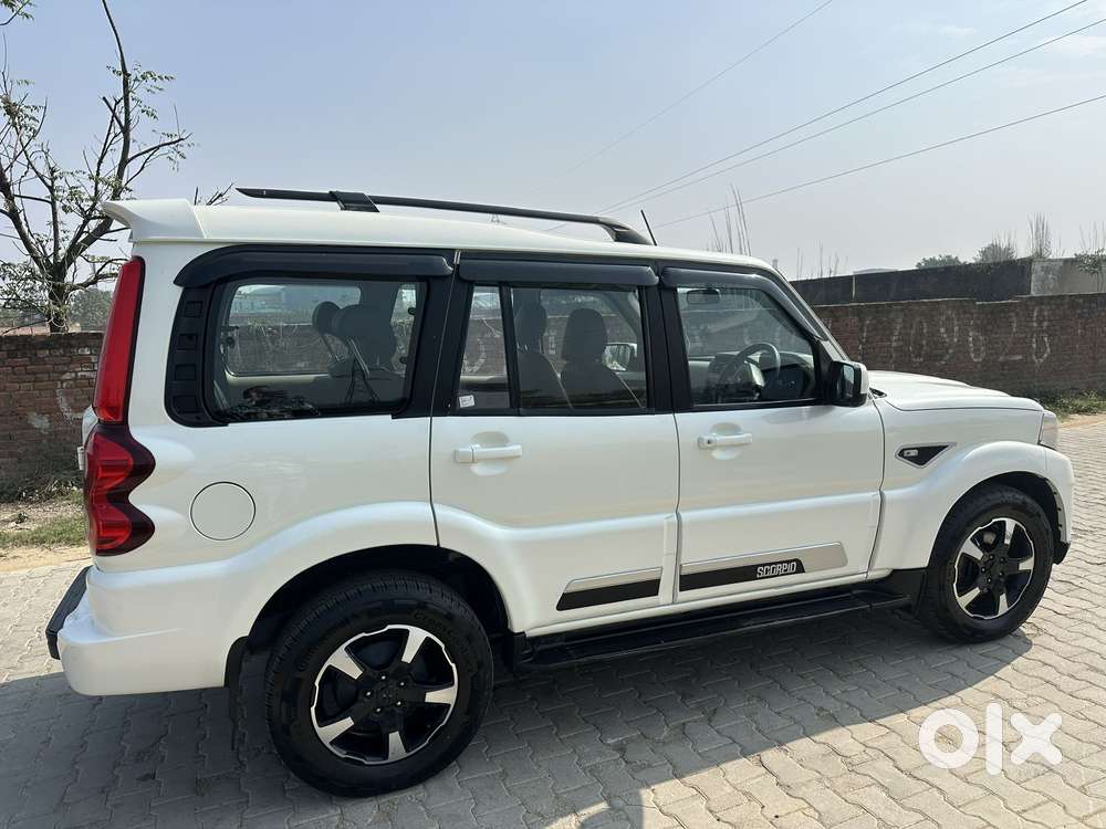 Mahindra Scorpio Classic
