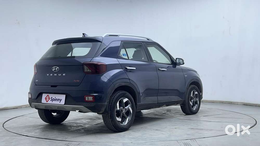 Hyundai Venue Sx Plus Turbo Dct, 2022, Petrol